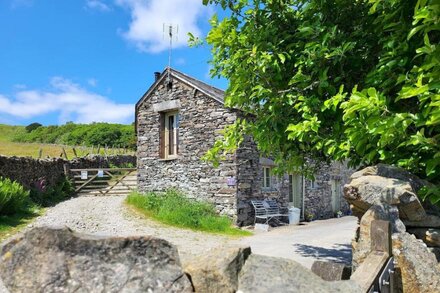 Yew Beck Cottage - Two Bedroom House, Sleeps 4