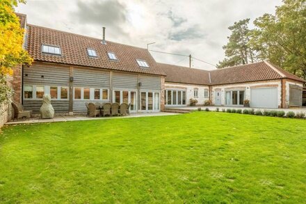 5 Manor Farm Barns, Brancaster, Norfolk