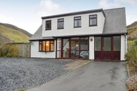 3 bedroom accommodation in Abergynolwyn, near Tywyn