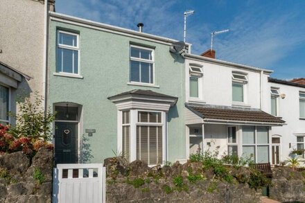 Folly Cottage in the beautiful Swansea