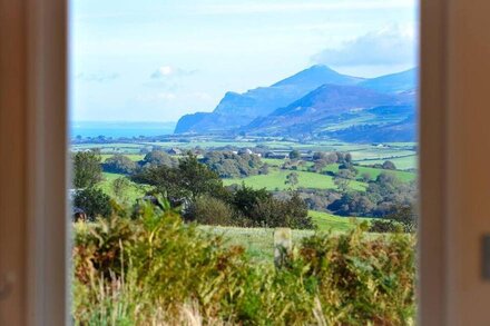 Lazy Nook in the beautiful Pwllheli