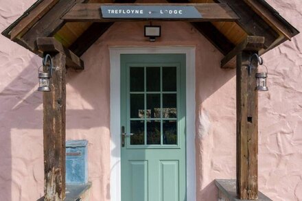 Trefloyne Lodge in the beautiful Tenby