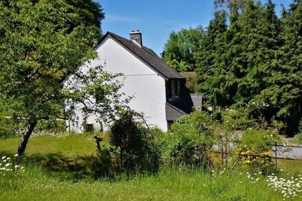 Beautiful Devon Country Cottage on Edge of Dartmoor National Park