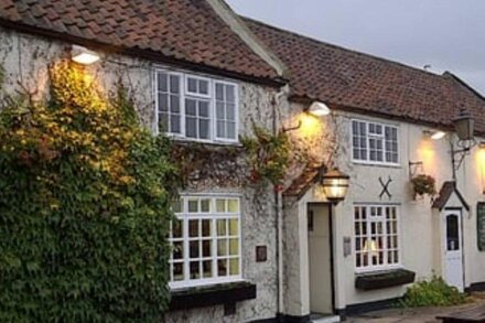 THE BYRE COTTAGE SLEEPING 4<br>NEXT TO FOX COVERT PUB YARM<br>B&B. S /C.