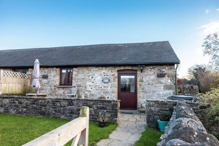 Swallow Cottage at Tytanglwyst Farm  with private hot tub and wood burning fire