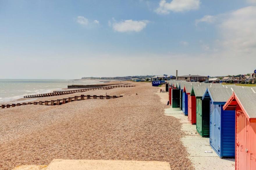 A stunning seafront apartment with far reaching sea views