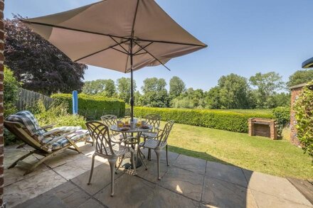 Apple Tree Cottage is in the grounds of The Old Vicarage near Little Walsingham.