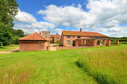 Vacation home The Barn at Moor Hall in Holt - 6 persons, 3 bedrooms