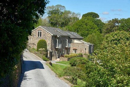 MEAVY COTTAGE, family friendly, luxury holiday cottage in Cornworthy