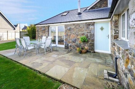 Jenny's Cottage  in the beautiful Pwllheli