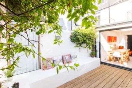 Luxury 4BDR cottage right in the heart of Brighton