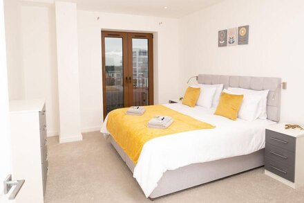 Luxury 1 bed Serviced Apartment in St Albans, Home Away Home