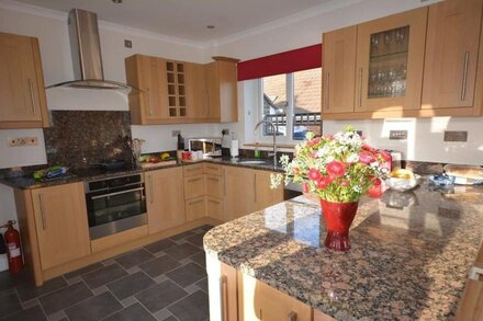 Luxury Holiday Home 2 mins from the Sea in Folkestone