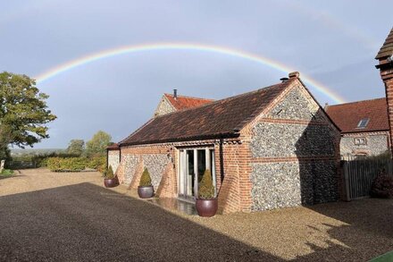 Tuck barn, Holt