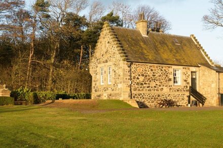 The Gate House Cottage, 2 Bedrooms,