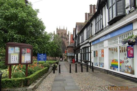 Cobblers Cottage . Nantwich Centre