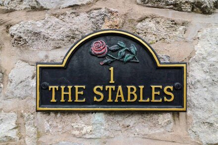 1 THE STABLES in Clitheroe