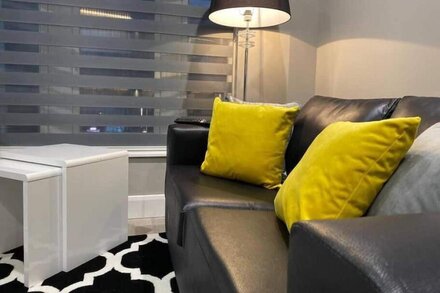 AMAZING CITY CENTRE!! Luxury & Modern 1 Bed Apartment!!