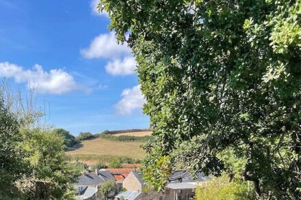 Kestrel Cottage unique barn conversion, Woodbury Farm, near Dartmouth.