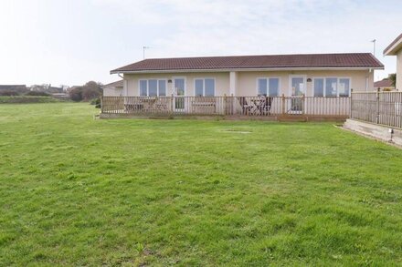 2 bedroom accommodation in Bacton