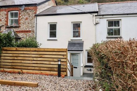 BEACH ROAD HOUSE, pet friendly in Hele Bay, Ilfracombe