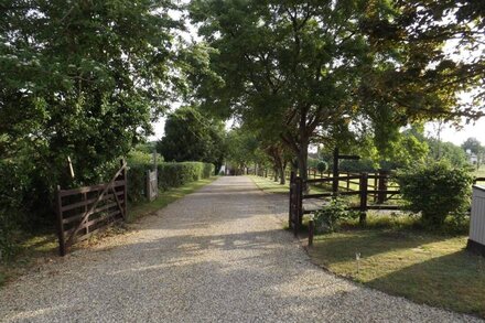 Woodpecker, Bespoke holiday lodge in beautiful Suffolk conservation village