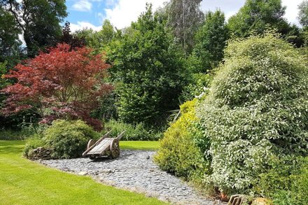 Perfect Rural Retreat for two near Hay on Wye