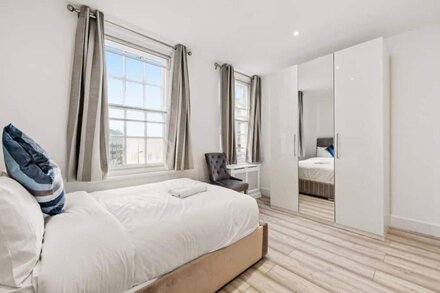 Superior 2-Bedroom Flat with Lift near Marble Arch