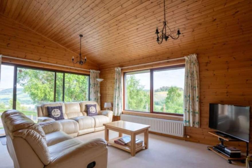 Vacation home Achmony in Drumnadrochit - 6 persons, 3 bedrooms