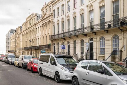 GuestReady - Stunning Brighton Seafront Flat