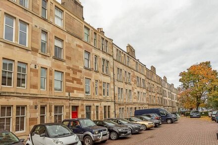 The Eden Apartment, Edinburgh City Center