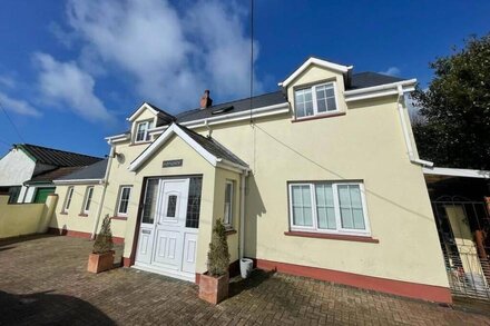 NEW Fantastic Pembrokeshire retreat in Carew