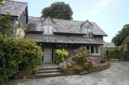 Charming Country Cottage in Glorious Devon