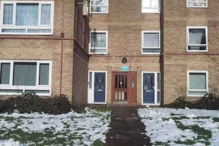 Lovely 3 Bedroom Apartment Near QE Hospital Harborne Birmingham