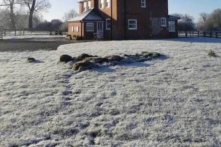 Beautiful North Cottage, Bainvalley Cottages