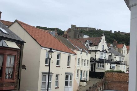 Scarborough South Bay Castle view apartment, flat  one