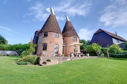 Hawkridge Oast in the beautiful Cranbrook