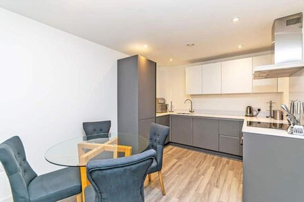 Spacious 2 Bed Apartment in Central Manchester