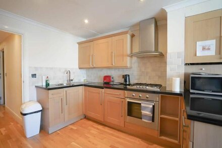 Summer Sale -city Getaway Apartment 5 Mins From Waterloo Station Approx 7 Mins