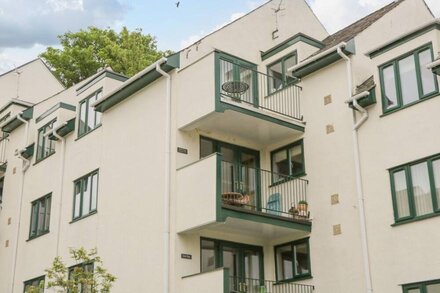 HIGH RIGG APARTMENT, family friendly in Bowness-On-Windermere