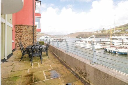 30 DART MARINA, family friendly, with a garden in Dartmouth