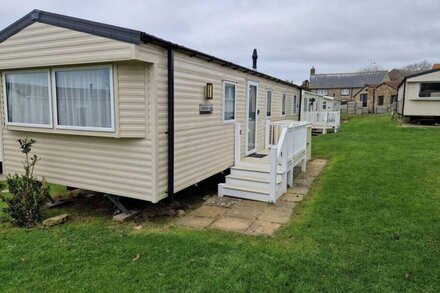 3 Bed hideaway @ Weymouth Bay