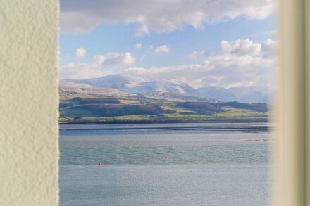 Craig Hyfryd -  a coastal that sleeps 12 guests  in 6 bedrooms