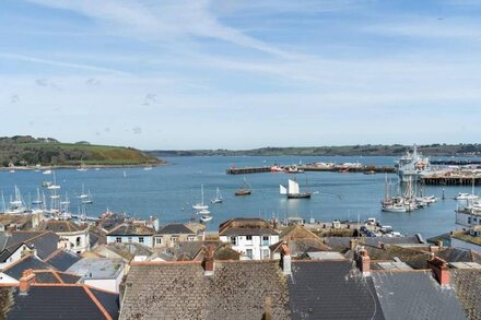 Penthouse Apartment with Sea Views, Falmouth