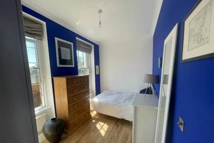 Vibrant & Cosy 1BD Flat - Kennington