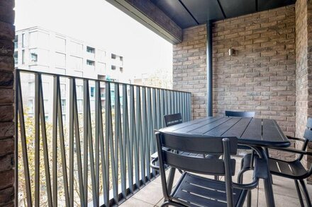 Bright Southwark 1BR w/ Balcony, nr Bars & Restaurants, by Blueground