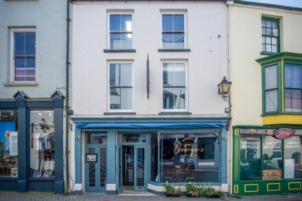 Tipyn O Haul - 1 Bedroom Apartment - Tenby