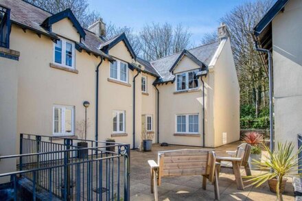 Minarvon - 2 Bedroom Apartment - Saundersfoot