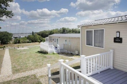 3 bedroom accommodation in Hamble