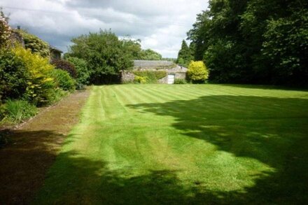 LUXURY SELF-CATERING COTTAGE. THE DAIRY